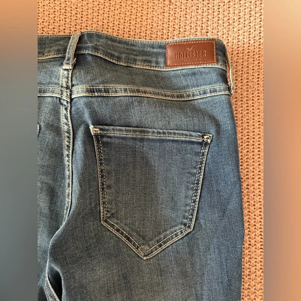 Hollister High Rise Crop Skinny Jeans Women's 5R Blue Denim Casual - Picture 4 of 5